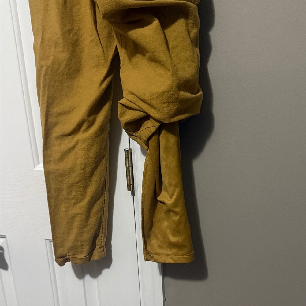 🌻 American Eagle Linen Blend Paperbag Waist Pants – Mustard Yellow (XS) - Picture 3 of 11